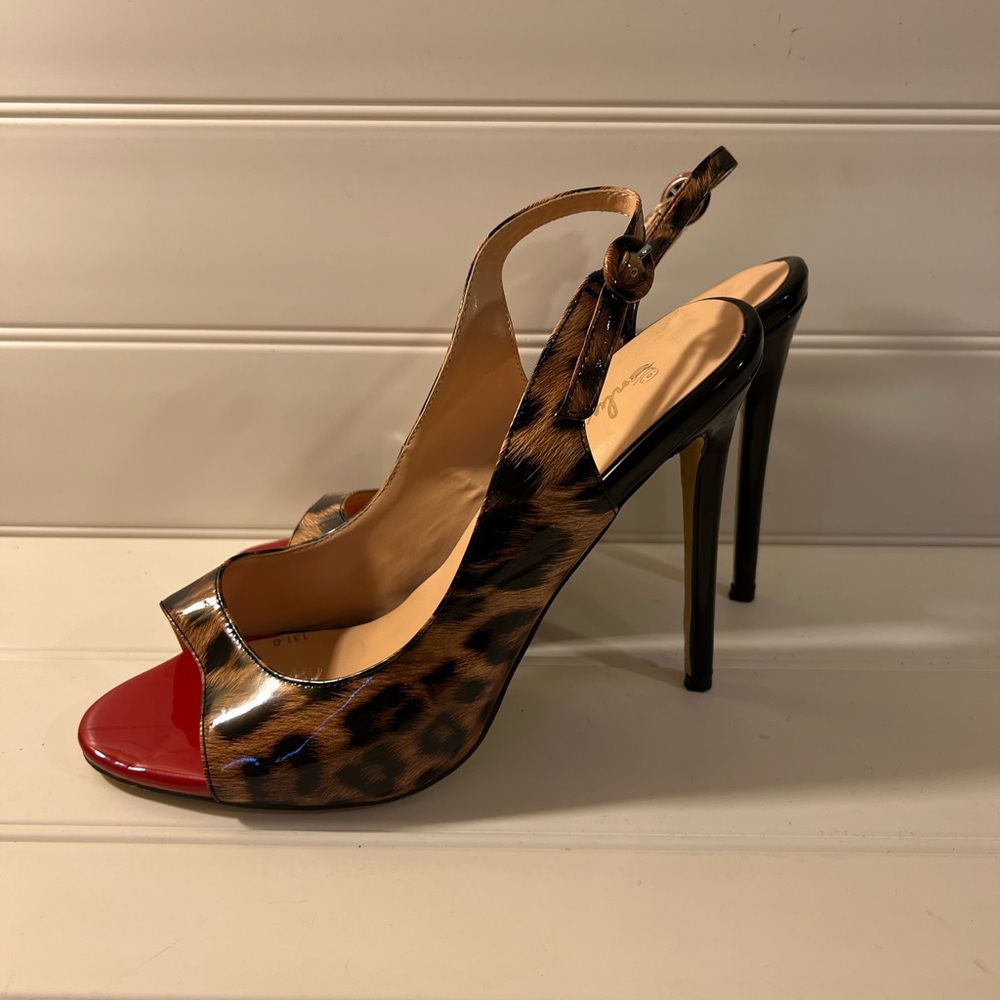 Only Maker…patent leather leopard print with red accent. Size 9.5